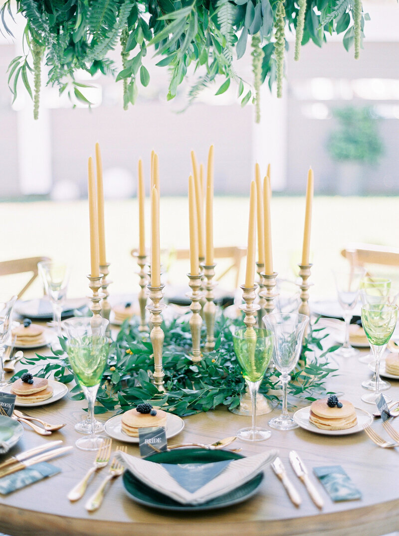 tablescape-destination-wedding-Stephanie-Brauer