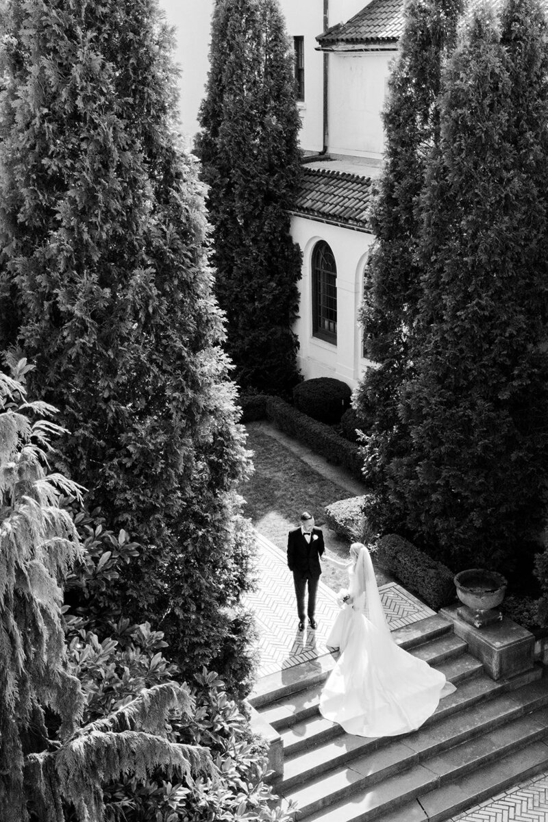Shoreby Club wedding captured By Cleveland Ohio Wedding Photographers photo of bride and groom