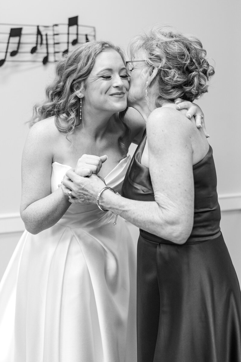 Justin and Madeline - Memphis Wedding-13