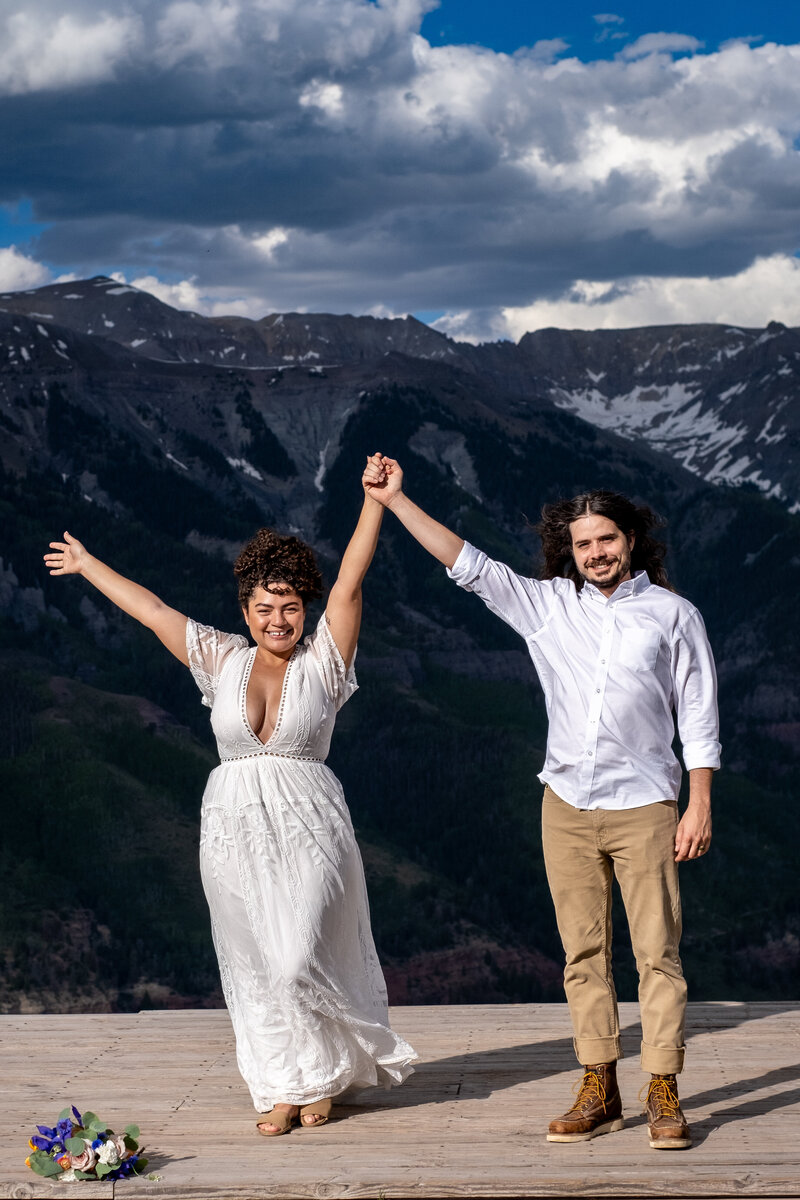 Summer elopement in Telluride