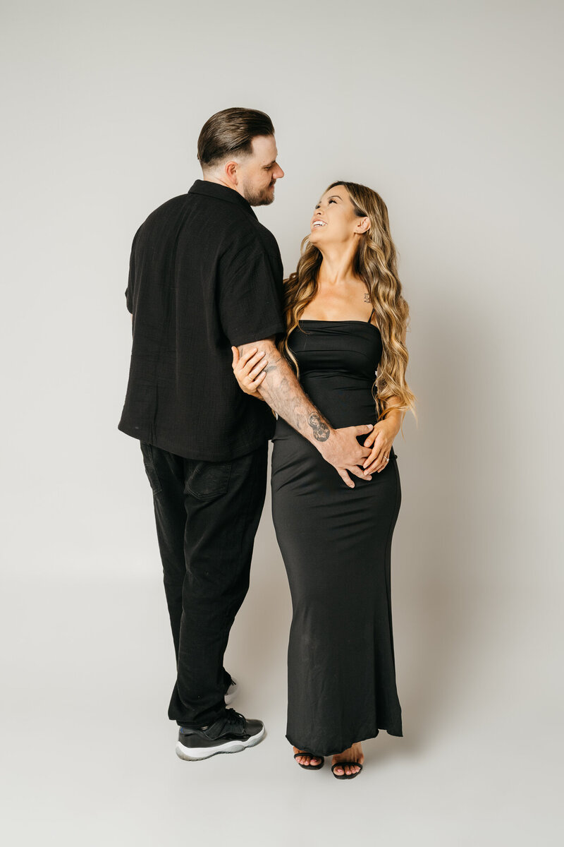 Lake Elsinore Maternity Photographer