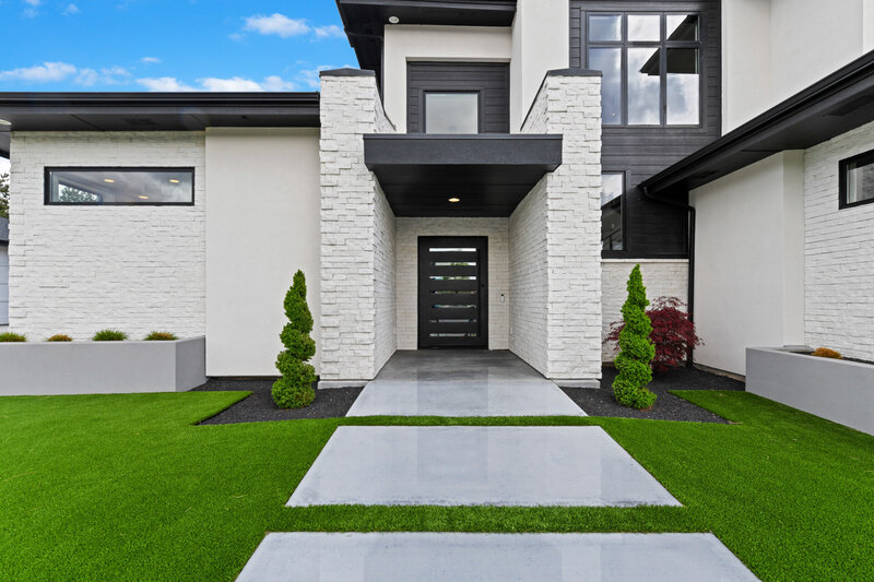 The IronRidge House exterior shot by Meridian Idaho Custom Home Builder Thompson Homes