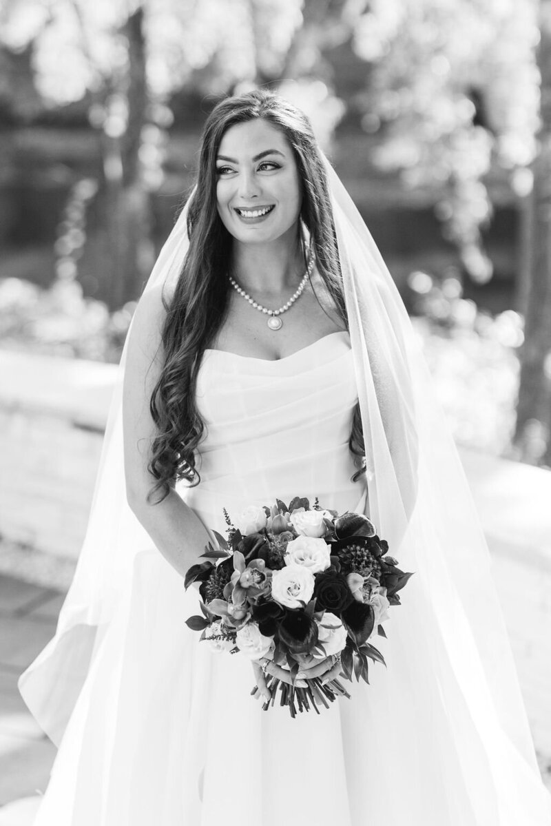 0025_SN_sneakpeek_251004