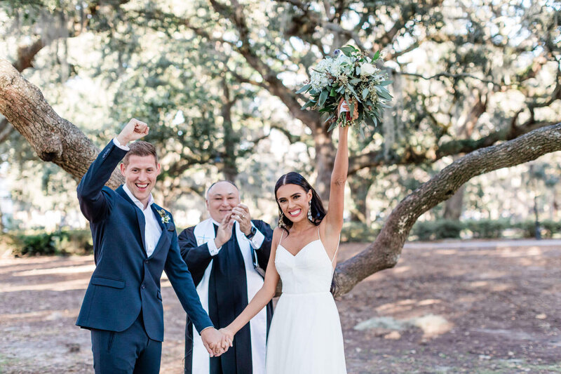 Savannah_Elopement_in_Forsyth_Park__Low_branch23