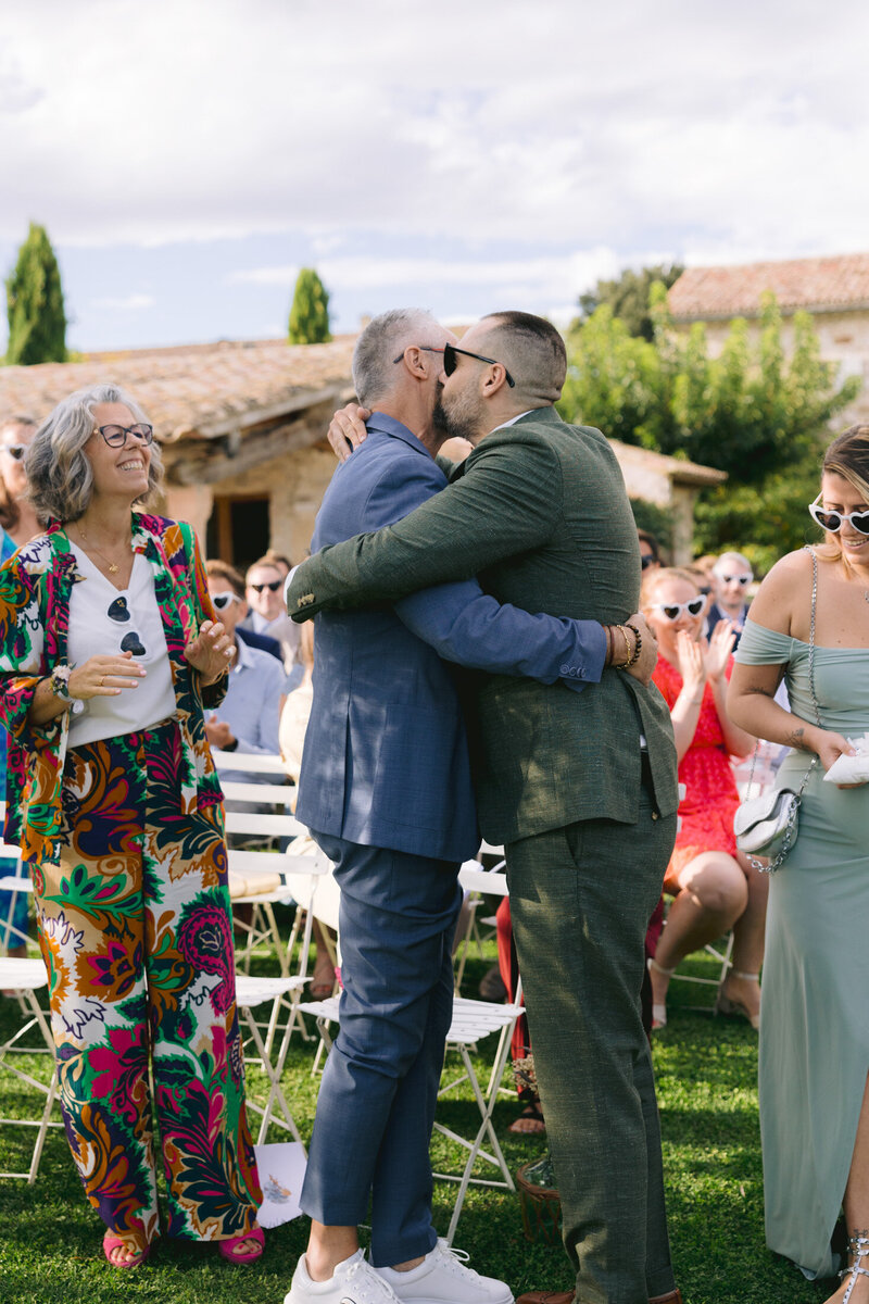 wedding photographer grignan victoria le petit-33