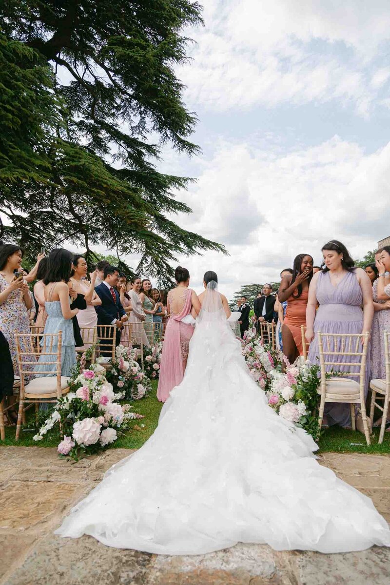hedsor-house-wedding-lavish-garden-ceremony-aurelia-allen-34