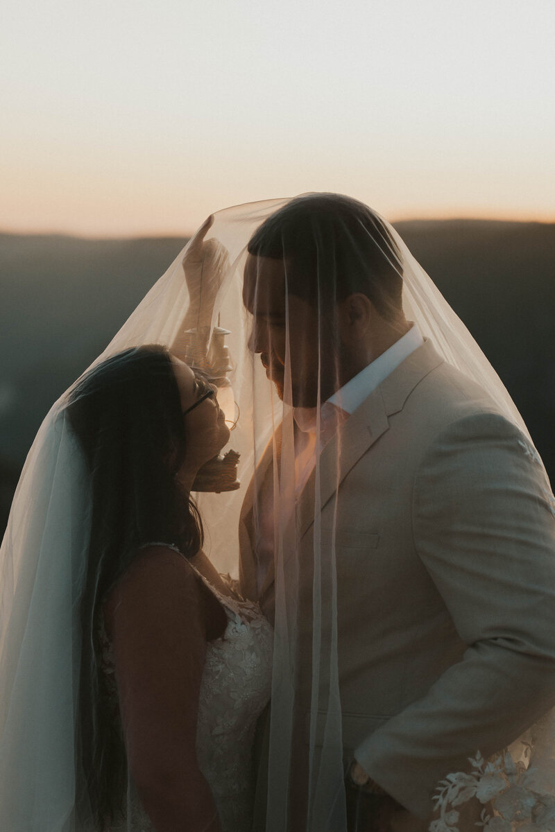Morgan-Xavier-Yosemite-Elopement-Sneak-Peeks-112