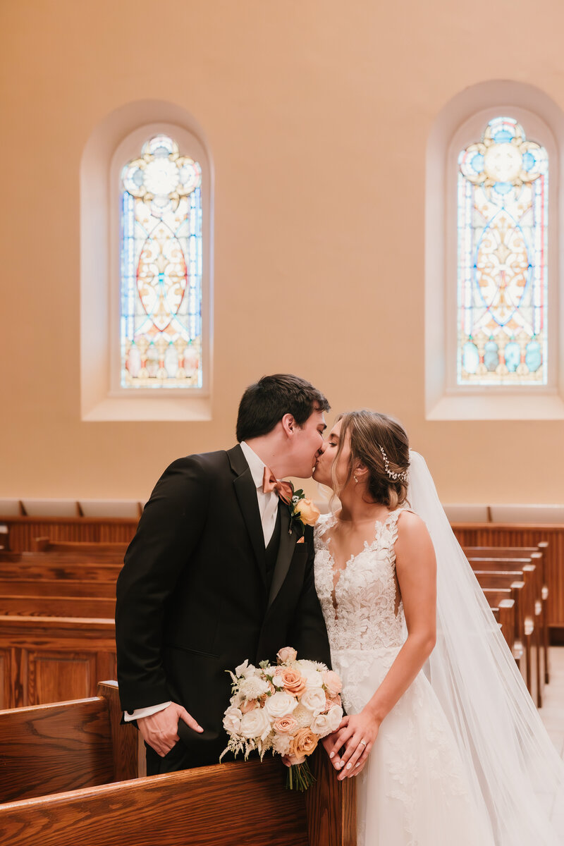 38-Katie & Phillip - Detroit Wedding Photographer - Mariah Kasten Photo