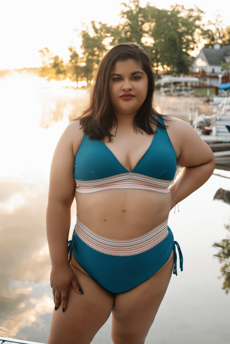 COACHING CLIENT AT RETREAT IN BATHING SUIT