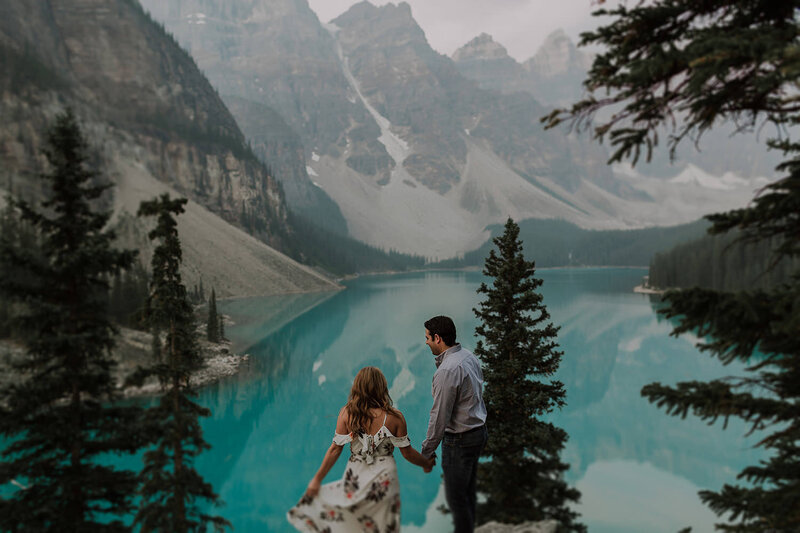 moraine-lake-elopement-photographer