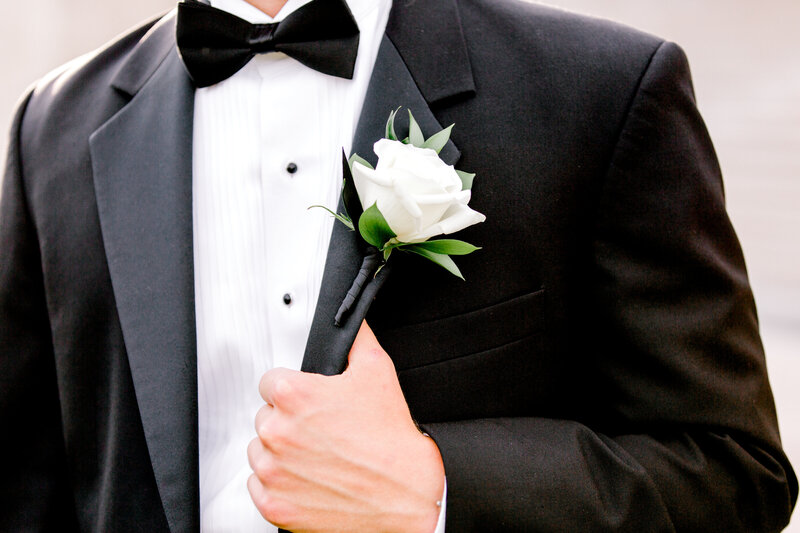 146-2018May26-NelsonAtkinsWedding-JanaMarie-0855