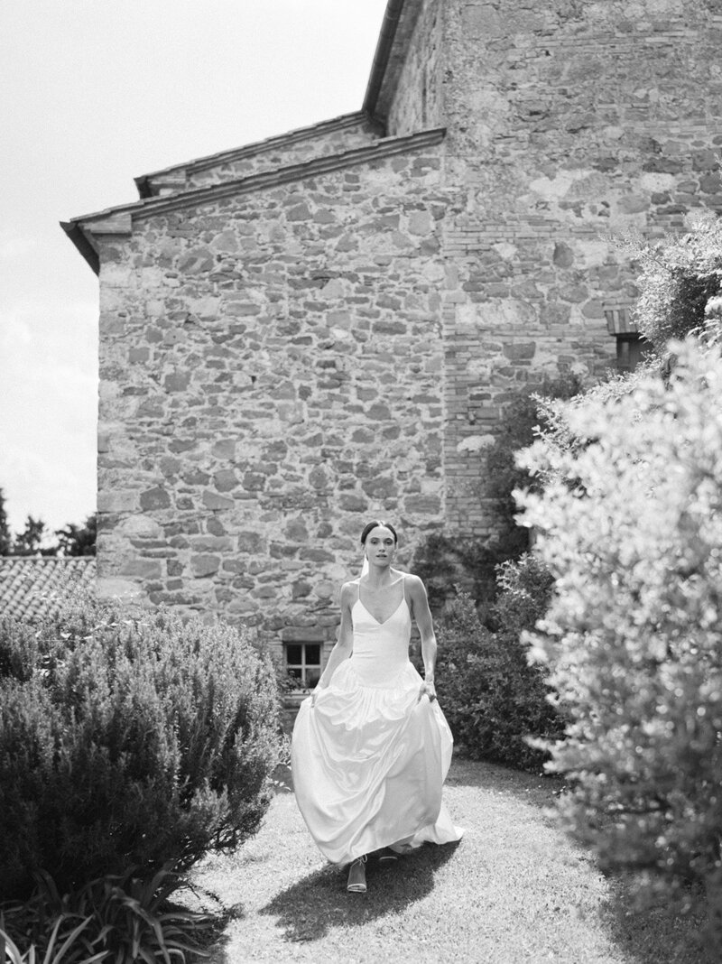 38-Monteverdi-Tuscany-Italy-Wedding