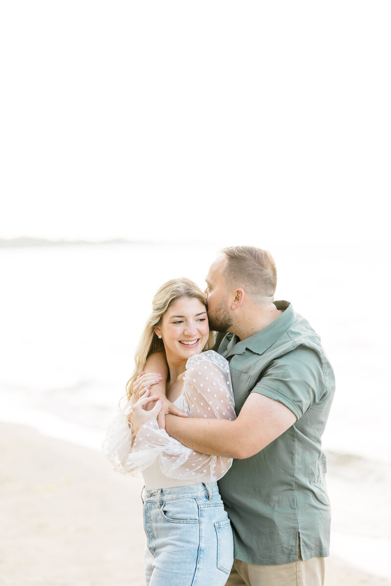 kelsee-risler-photographer-new-york-eli-alyssa-beach-engagement10