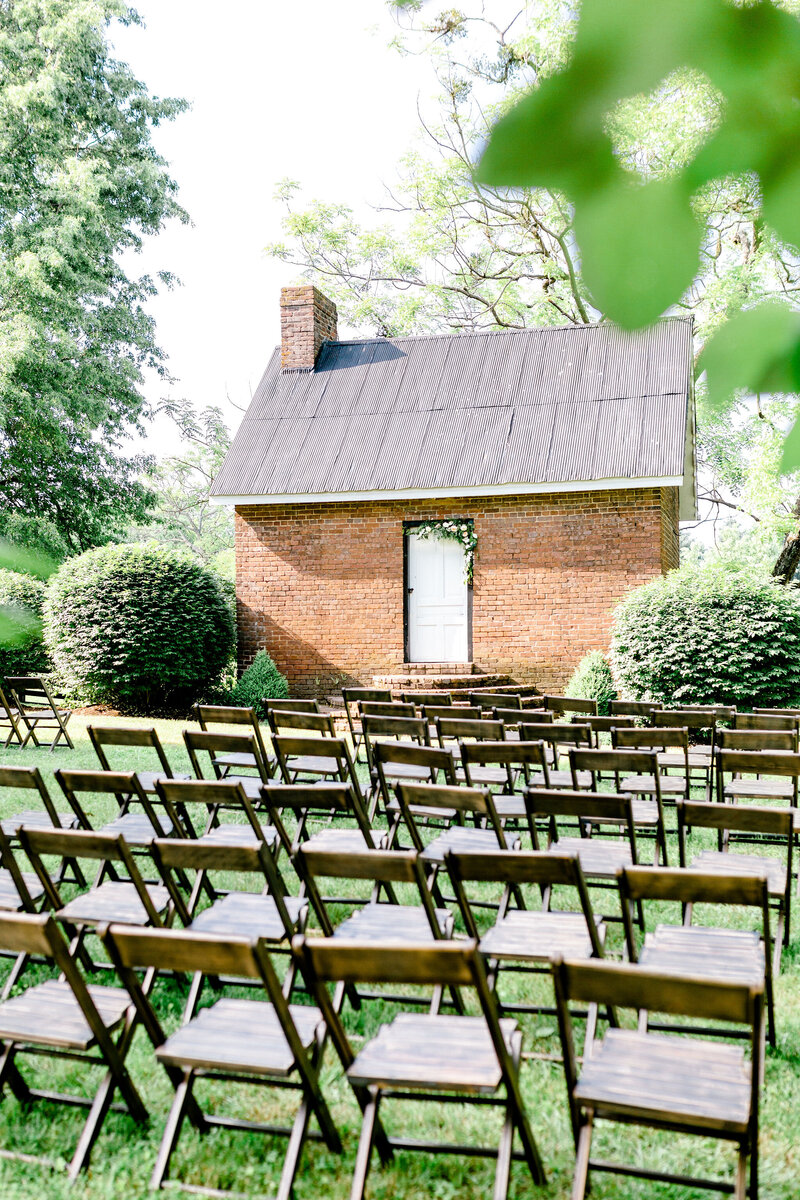 Pastel Spring Southern Chic Wedding at Warrenwood Manor - Kentucky Wedding Venue 00029