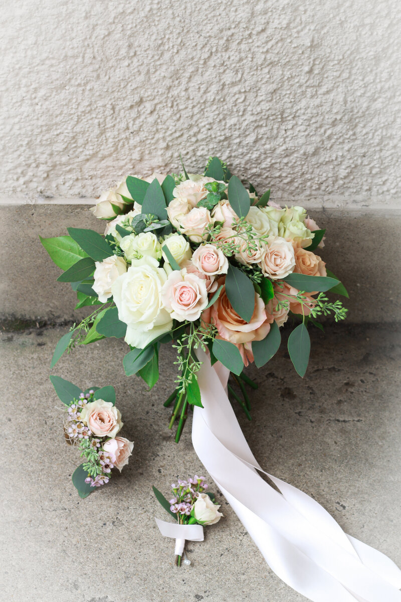 florist-greenwich-new-york-connecticut-designer-preservation-floral-wedding-westchester-bouquet-rose-garden-simple-1