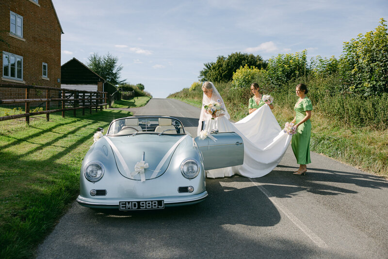 Private-Estate-Wedding-Cotswolds-Photographer-16