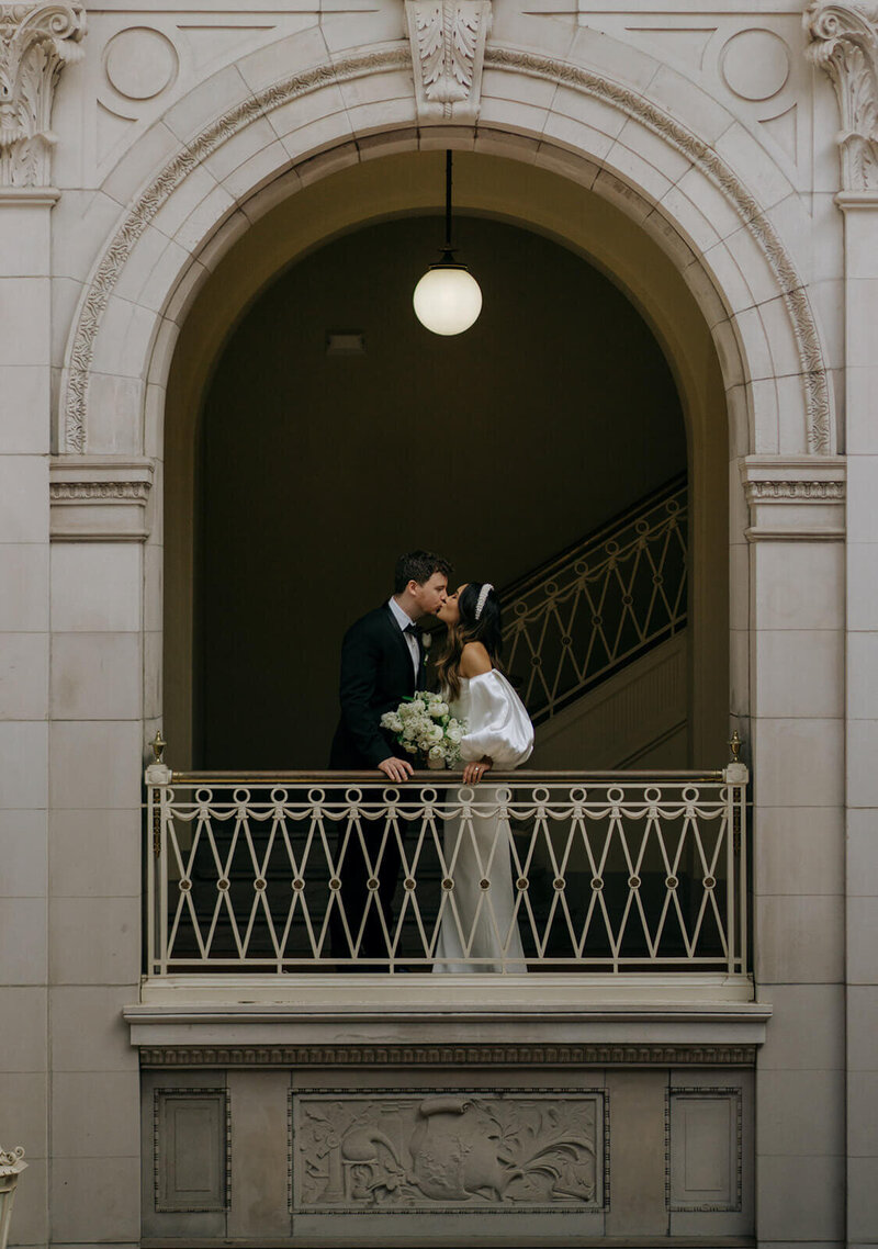 wedding-elopment-at-the-city-hall-NY