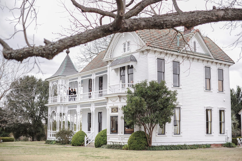 Barr-Mansion-001