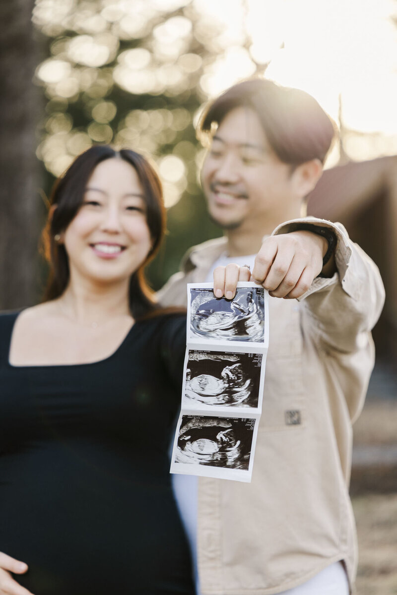 Hudson Valley maternity photos with soft natural light and authentic connection