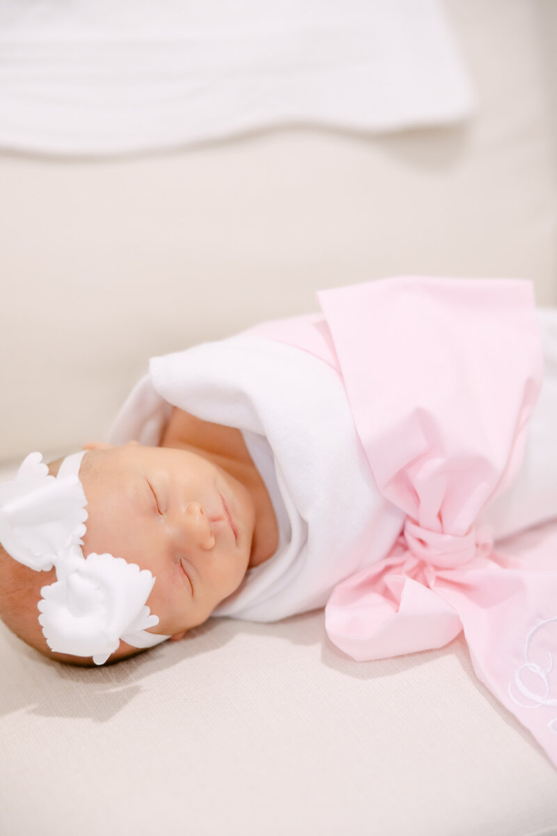 kelsee-risler-photography-new-york-newborn-photographer-in-home-buffalo-sophia-plaister-newborn-100