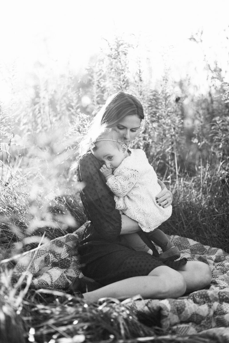 Motherhood Photographer Megan Bennett Photography