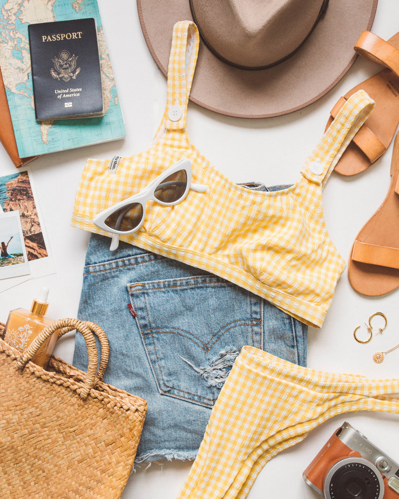 Summer travel flat lay by branding product photogrpaher chelsea loren