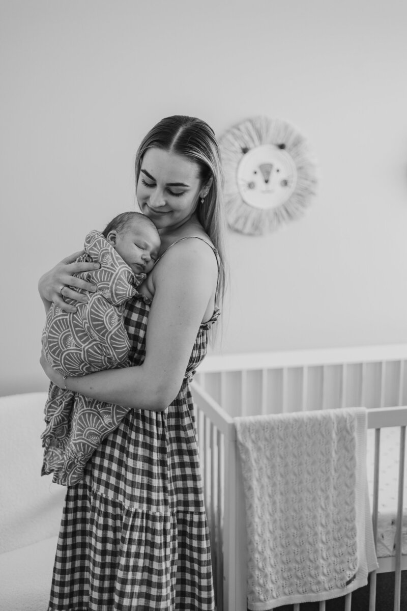 newborn-family-baby-photographer-forbes-nsw  (27)