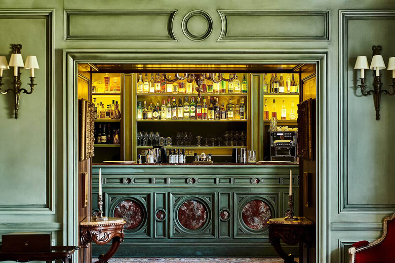 Airelles Gordes France - Bar