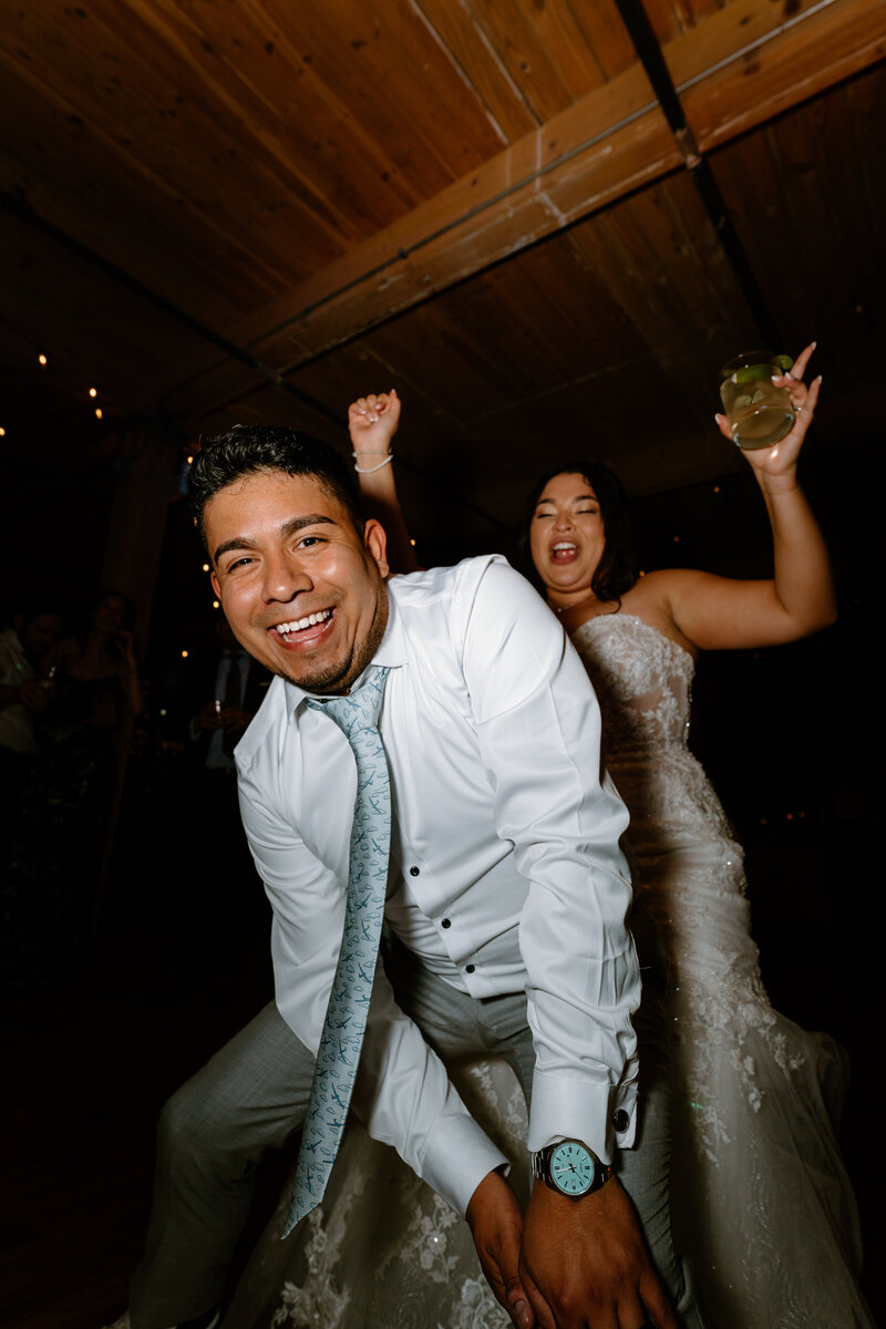 tethered-stories-kriztelle-halili-wedding-photographer