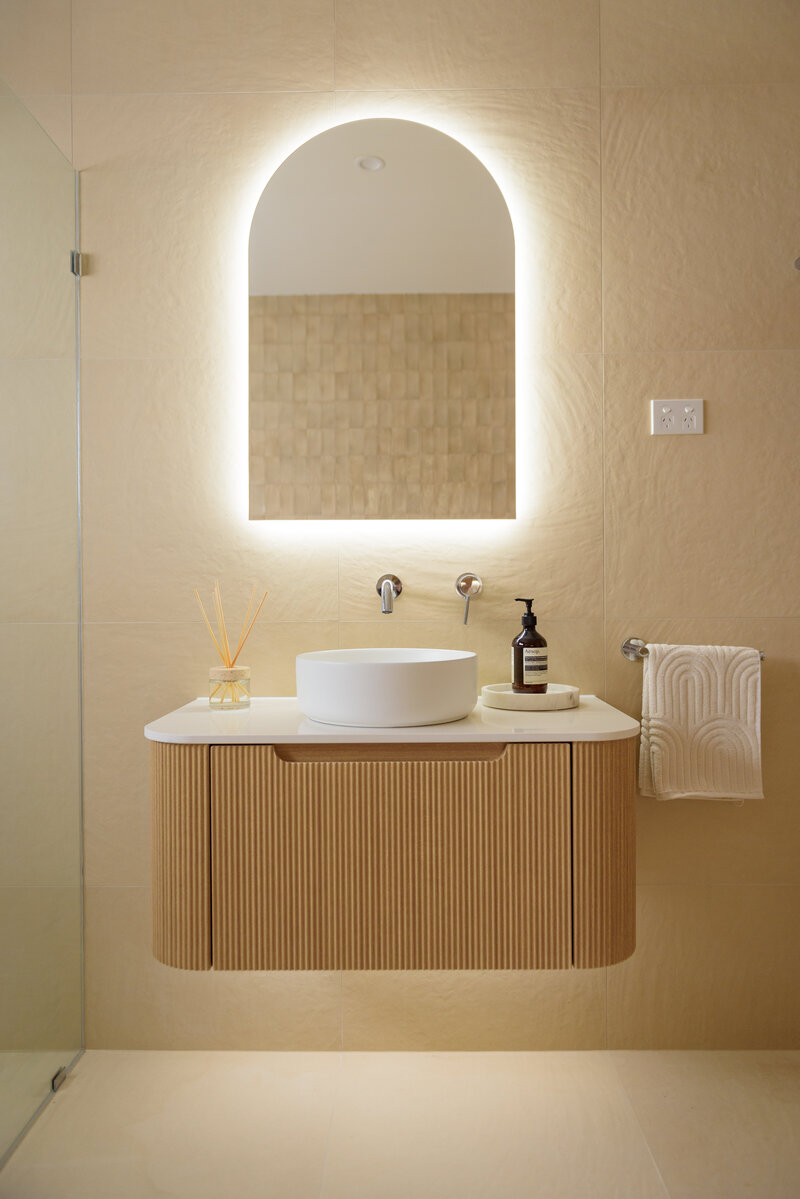 Wealth House looks at homes from a buyers point of view to maximise return on investment and renovate for profit.