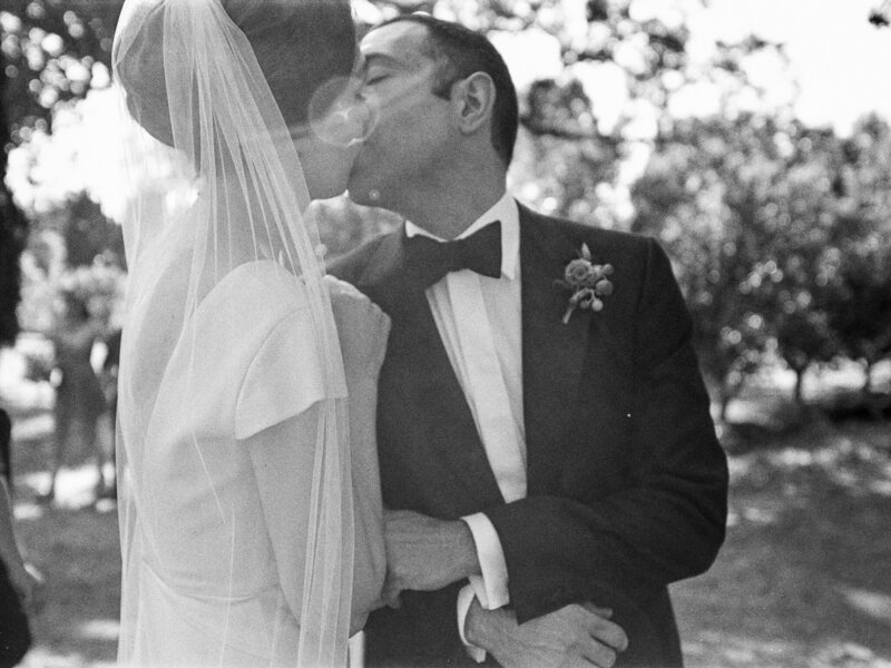 napa-wedding-photographers-dejaureguis-erin-courtney-campovida-wedding-0037