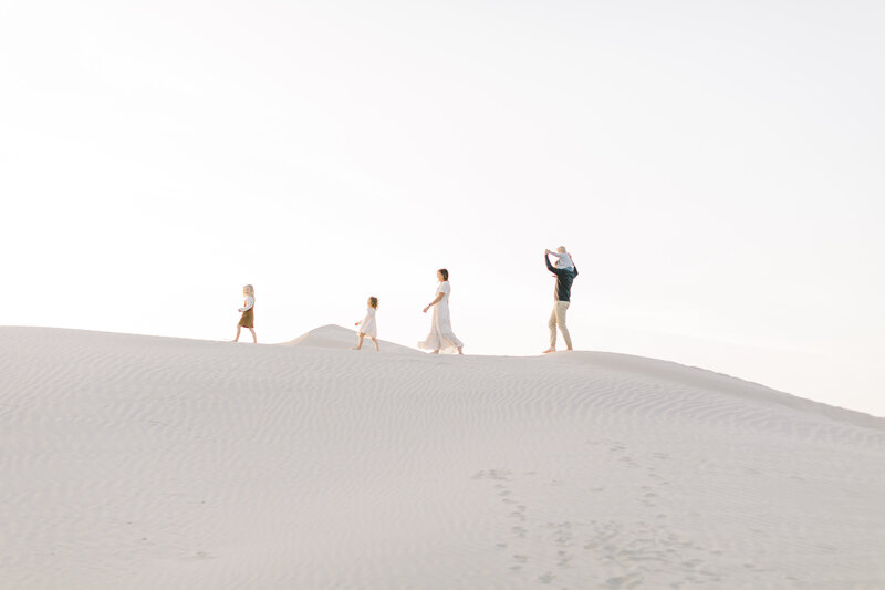 A playful, candid, family maternity session located in the heart of Salt Lake County, Utah. Dana Sophia Photography is specialized in lifestyle maternity sessions that may or may not include significant others and children.