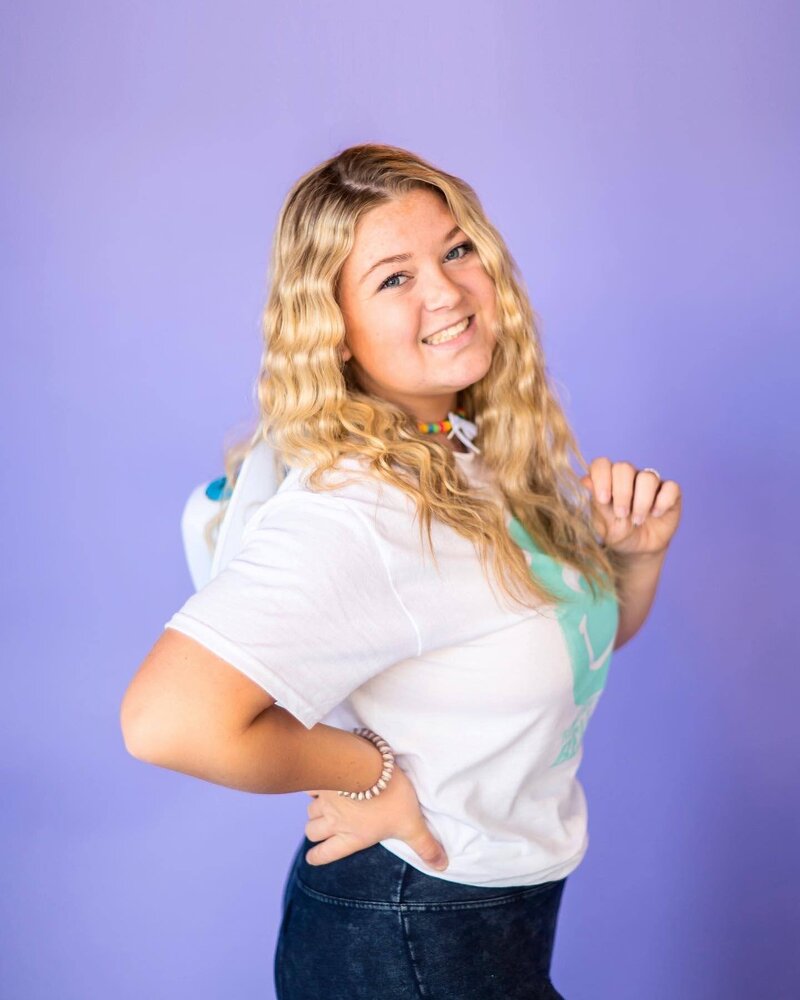 F8D984BC-2DF8-4254-9BA1-C2CF3DAF6D3E