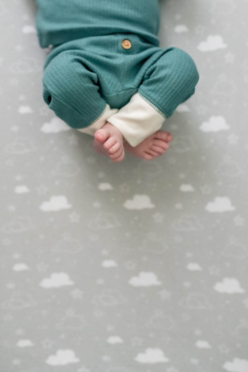 Sam-newborn-detail-shot-dupont-circle-dc