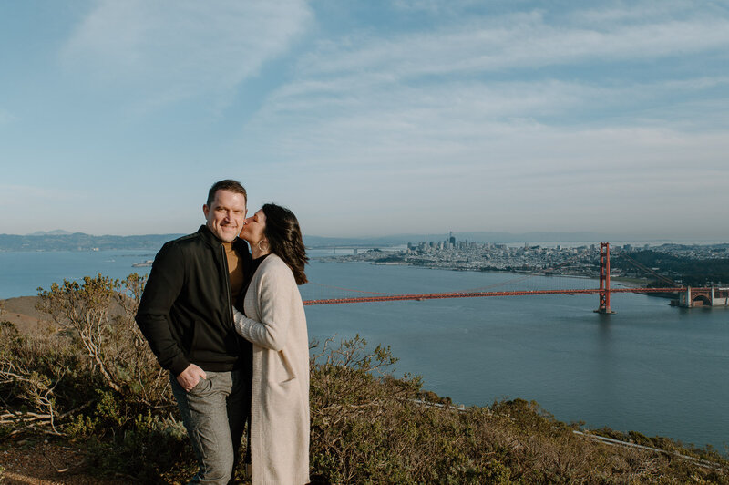 BEST LOCATIONS TO VIEW GOLDEN GATE BRIDGE IN SAN FRANCISCO FOR YOUR ENGAGEMENT PHOTOSHOOT