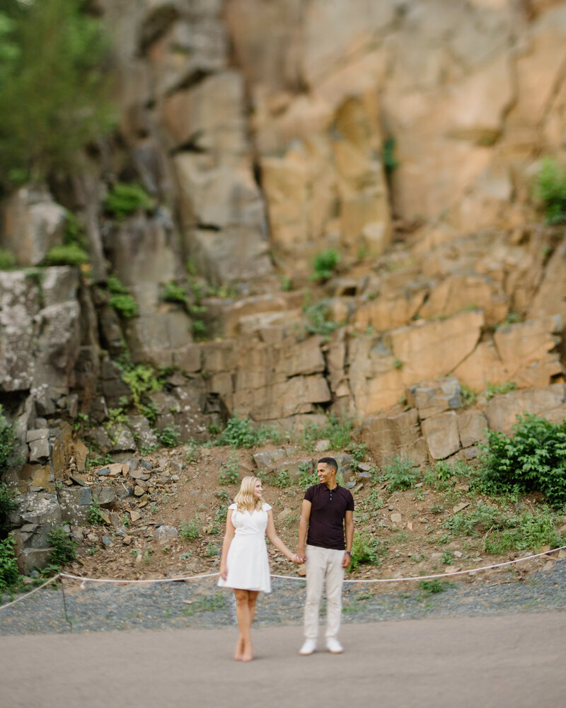 83 Taylors-Falls-MN-Summer-Engagement-Session
