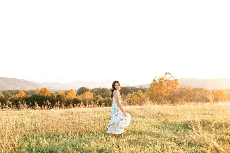Senior Photography at Carvins Cove VA