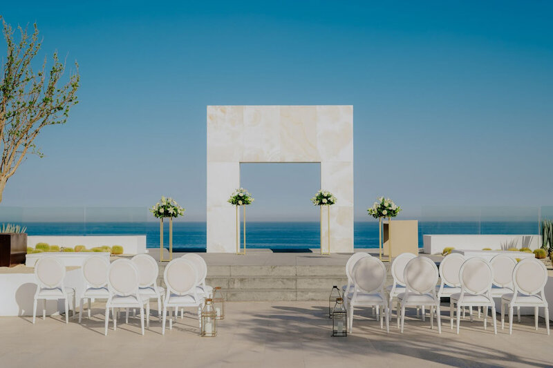 Susie-and-Vinny-Le-Blanc-Spa-Resort-Wedding-in-Los-Cabos-Mexico-6