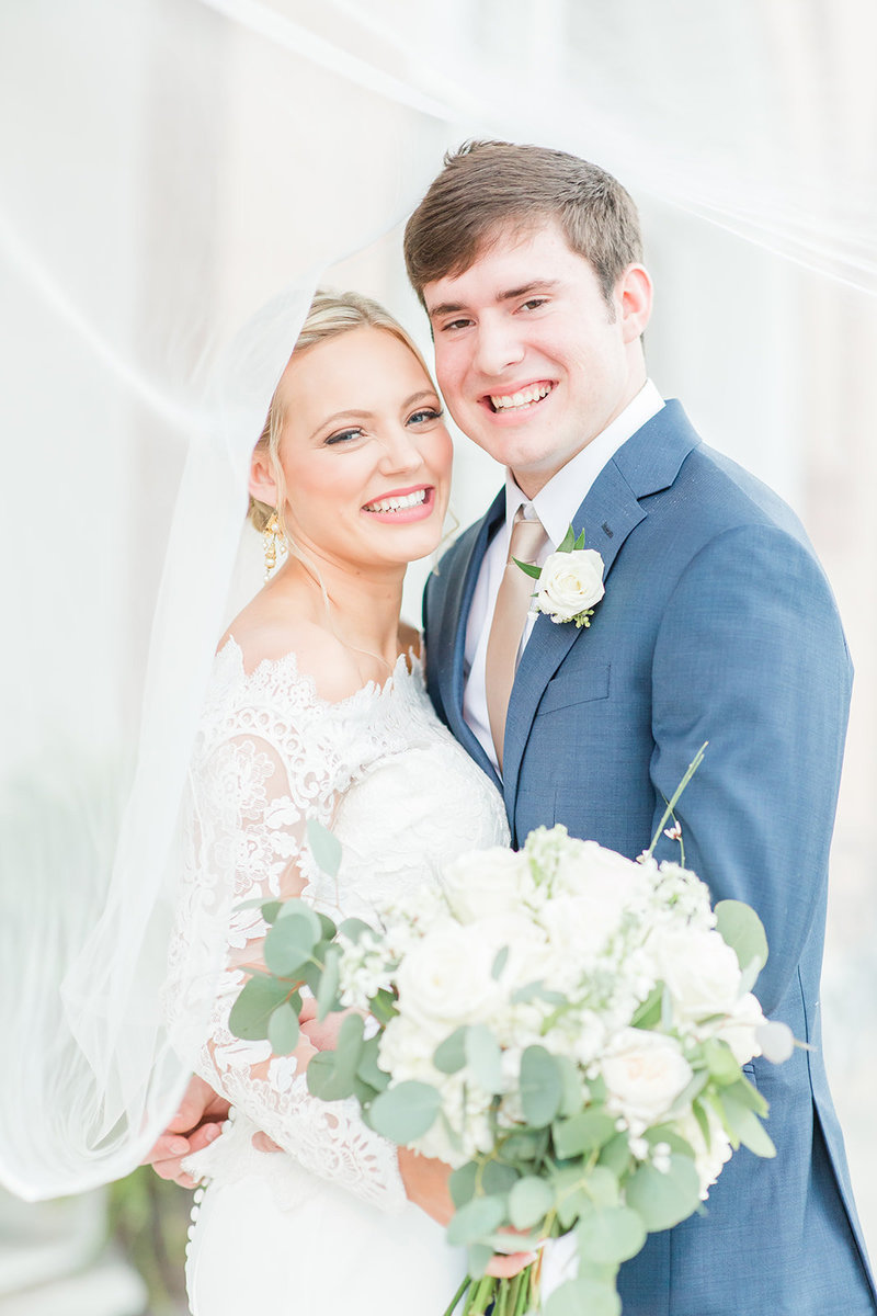 The-Grand-Opera-House-Crowley-Louisiana-Wedding_43