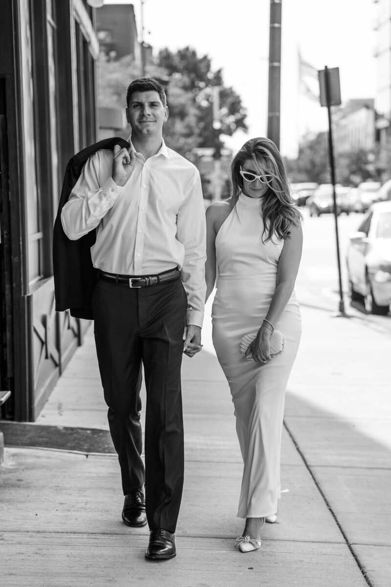 chicago-speakeasy-engagement-shoot (66)