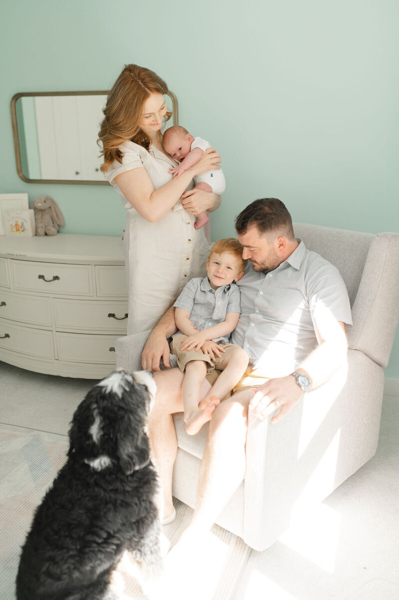Timeless-Simple-InHome-Lifestyle-Edina-Minneapolis-MinnesotaNewbornPhotography-7
