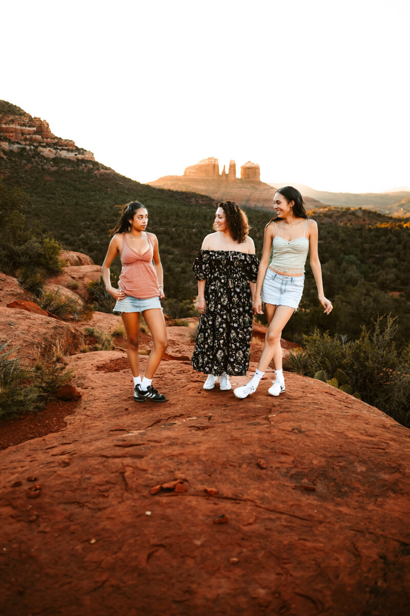 Bell-rock-sedona-family-8