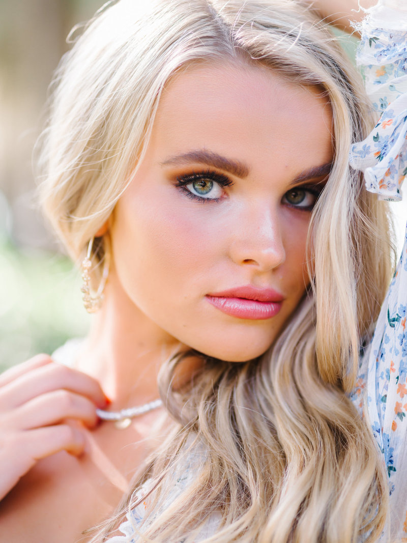 Makeup Tips and Ideas for the best senior pictures