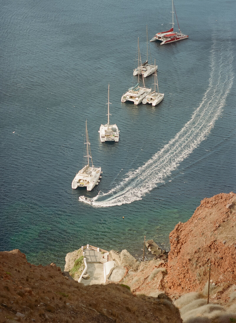 MARE_GreekSails_Santaorini_JillRobertsPhotography