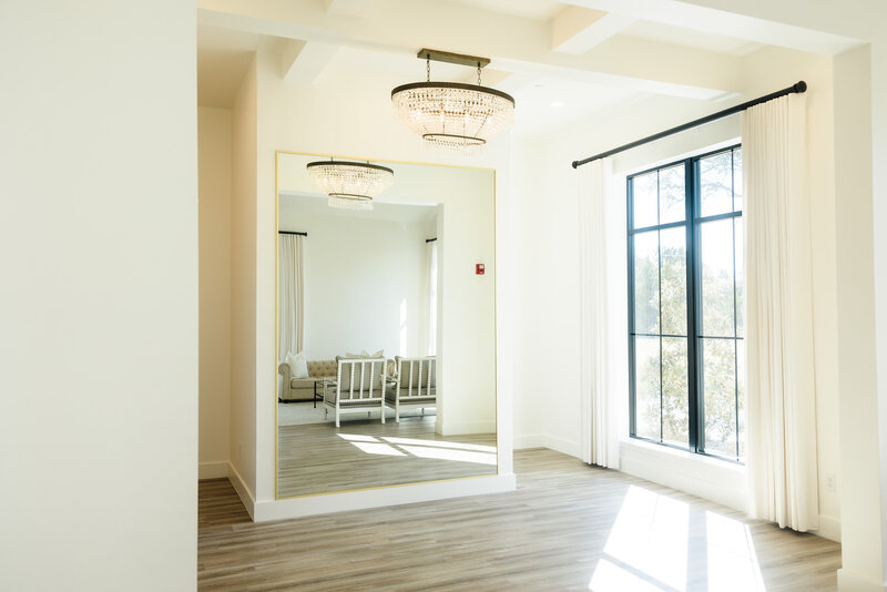 The Lounge at the Arlo Wedding Venue in Dripping Springs, Texas.