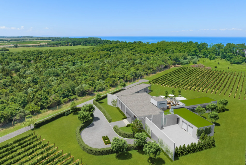 Stunning historic manor home with a private tennis court