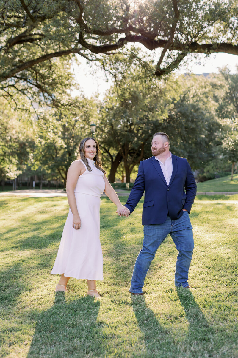 Arlington-Hall-Turtle-Creek-Dallas-Engagement-Session-Kortney-Boyett-Photography-24
