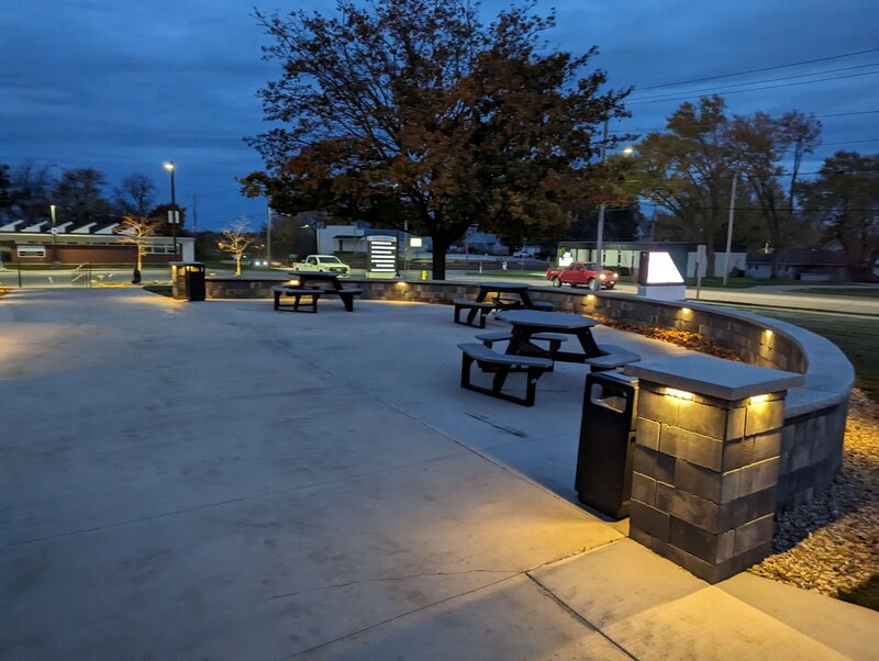 Cedar-Rapids-Iowa-landscaping-lawn-care-treatments-_20231024_233414728