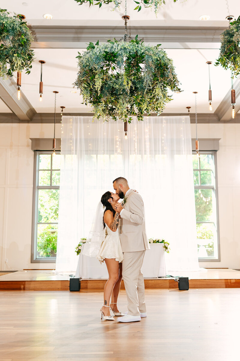 liz-curtis-wedding-2gather-more-detroit-michigan-venue-479