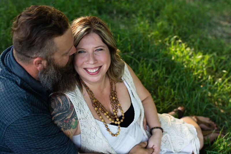 couple-engagement-photos